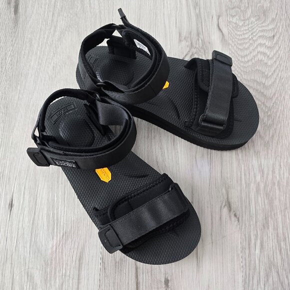 Suicoke | CEL-VPO Cab black monochrome strappy platform slide sandals | WMS 7 - Picture 3 of 12